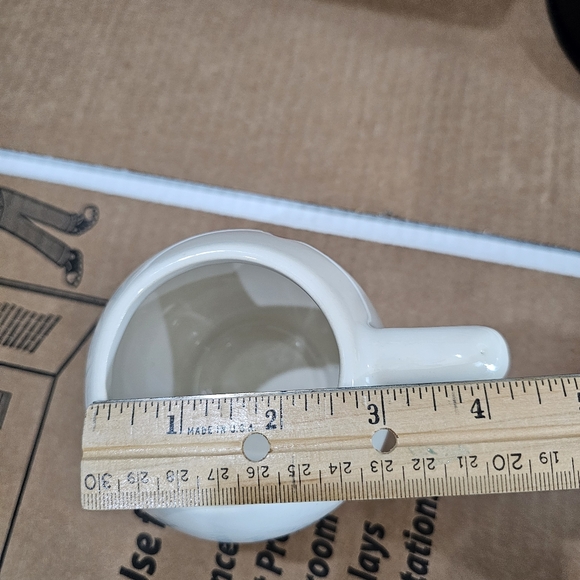 McCoy Happy Face Mug White Ceramic Pottery Smiley Face Red Eyes - Picture 8 of 10